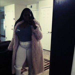 Meet Meet Your Posher!!!! 💋